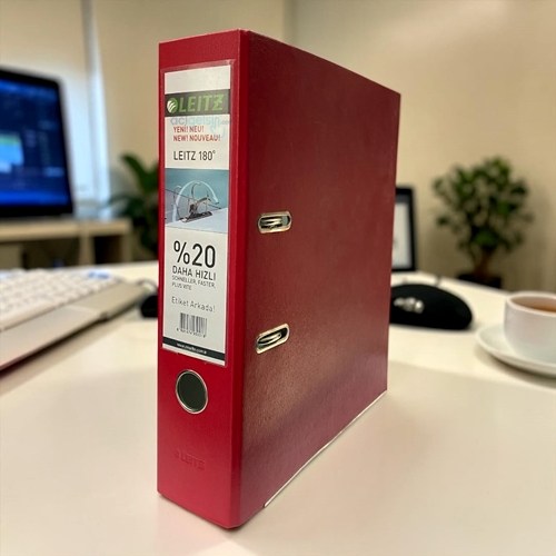 Leitz Klasör 180° Geniş Çakma Kırmızı