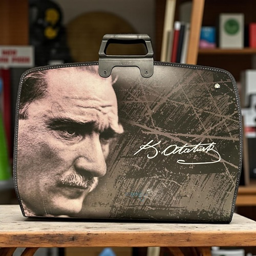 M.kemal Atatürk Temalı Art Proje Resim Çantası