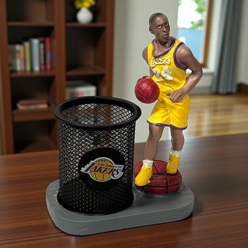 Masa Üstü Lakers Temalı Basketbolcu Figür Kalemlik Kobe Bryant