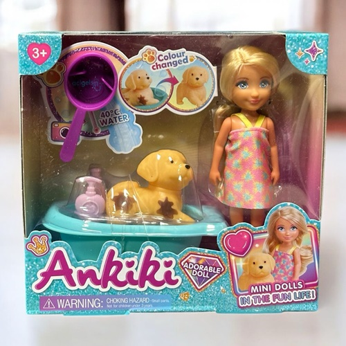 Mini Dolls Ankiki Köpeğini Yıkıyor Seti