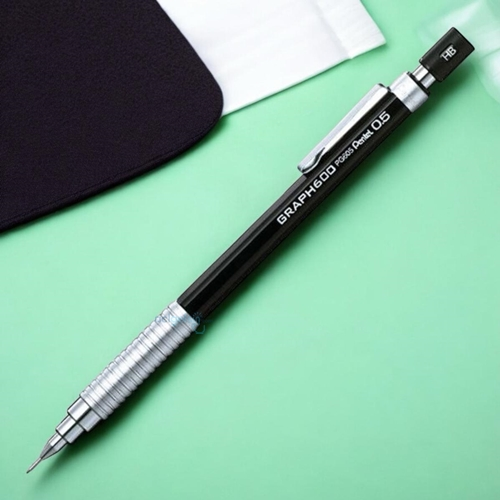 Pentel Graph 600 Teknik Çizim Versatil Uçlu Kalem Siyah 0,5mm