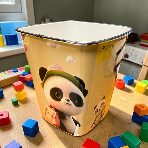 Plastik Çöp Kovası Panda Desenli Baskılı Kareli