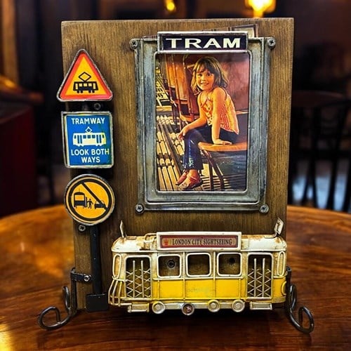 Retro Dekoratif Metal Çerçeve Tramvay Dekorlu Çift Taraflı