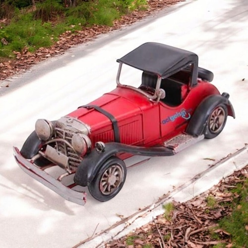 Retro Dekoratif Metal Kırmızı Araba