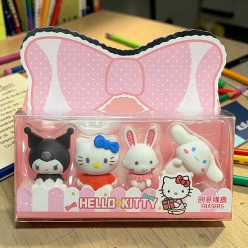 Sanrio Hello Kitty Ve Arkadaşları 4'lü Silgi Seti