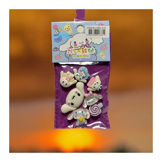 Sanrio Sevimli Reçine Çıkartmalar