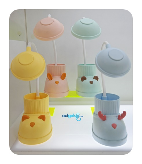 Usb Şarjlı Sevimli Papuç Kalemlik Masa Lambası