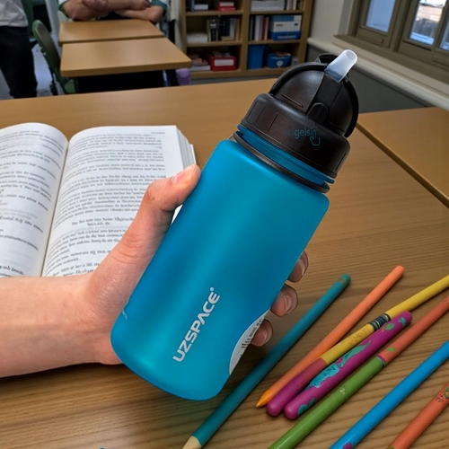 Uzspace 350 Ml Silikon Gövde Trıtan Su Matarası Mavi 3024