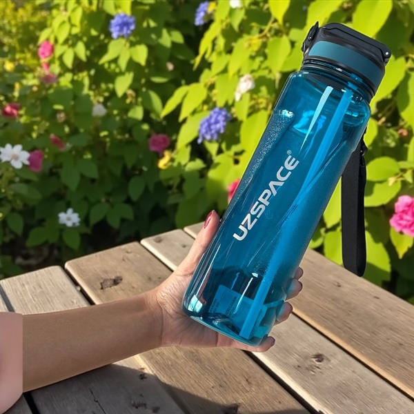 Uzspace Pipetli Trıtan Matara 1000 Ml. Turkuaz 6057