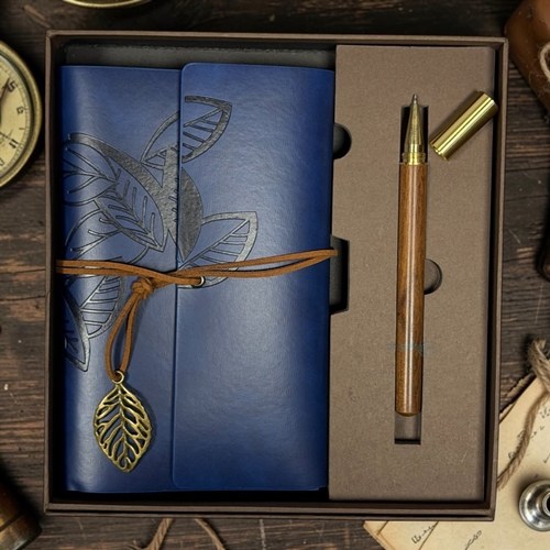 Vintage Lacivert Deri Kapaklı Yaprak Baskılı Kraft Defter Ve Tükenmez Kalem