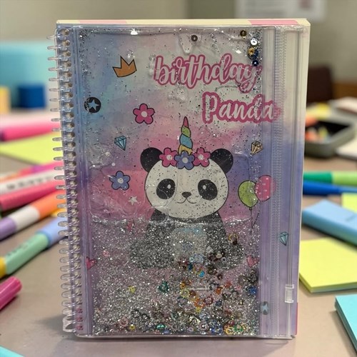 Vuki Simli Sulu Ve Çantalı Kapaklı A5 Defter Panda