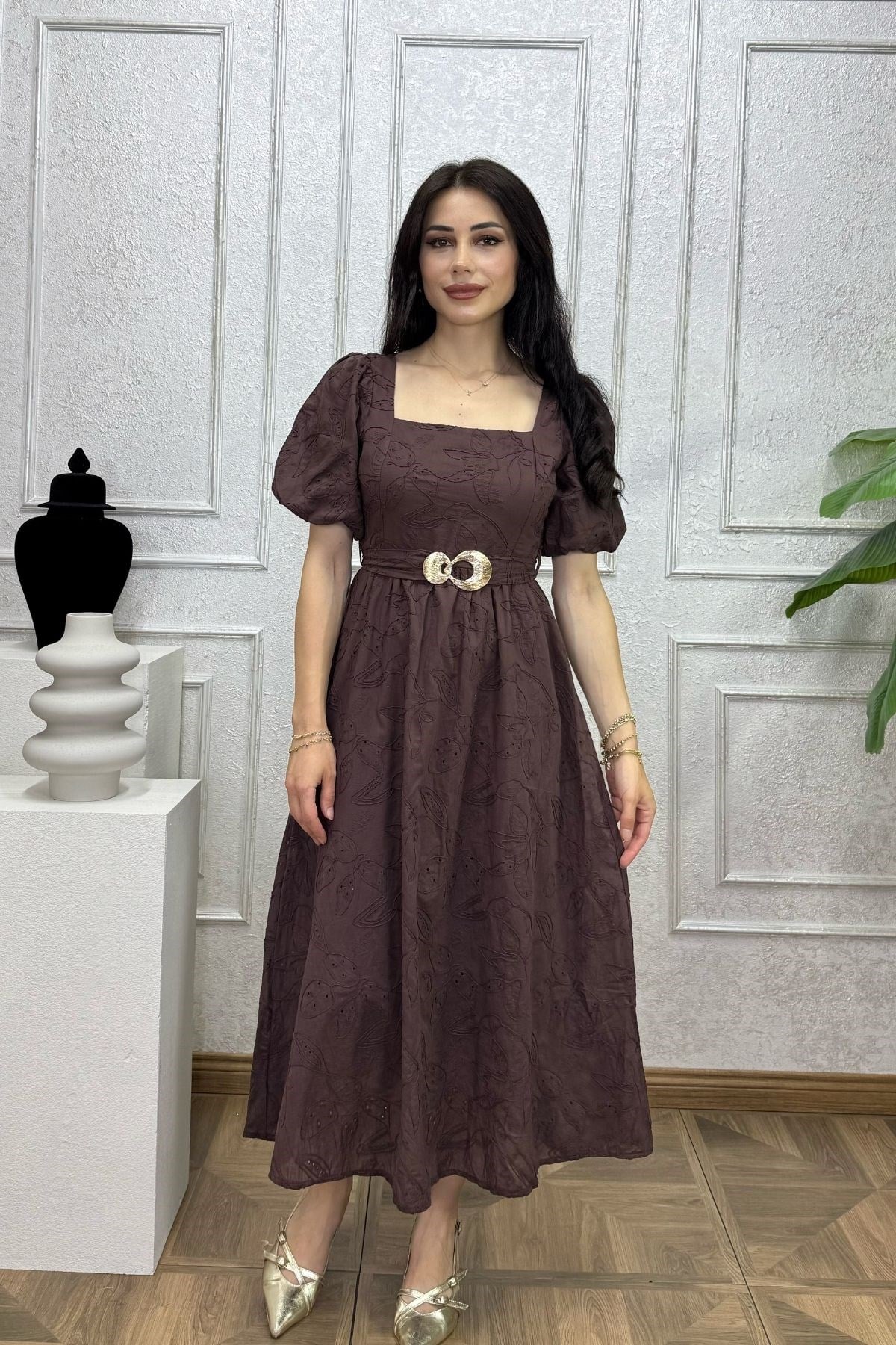Kahverengi Kemeri Gold Detay Brode Elbise