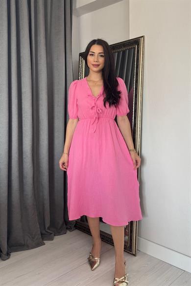 Pembe Göğsü Bağlamalı Müslin Elbise