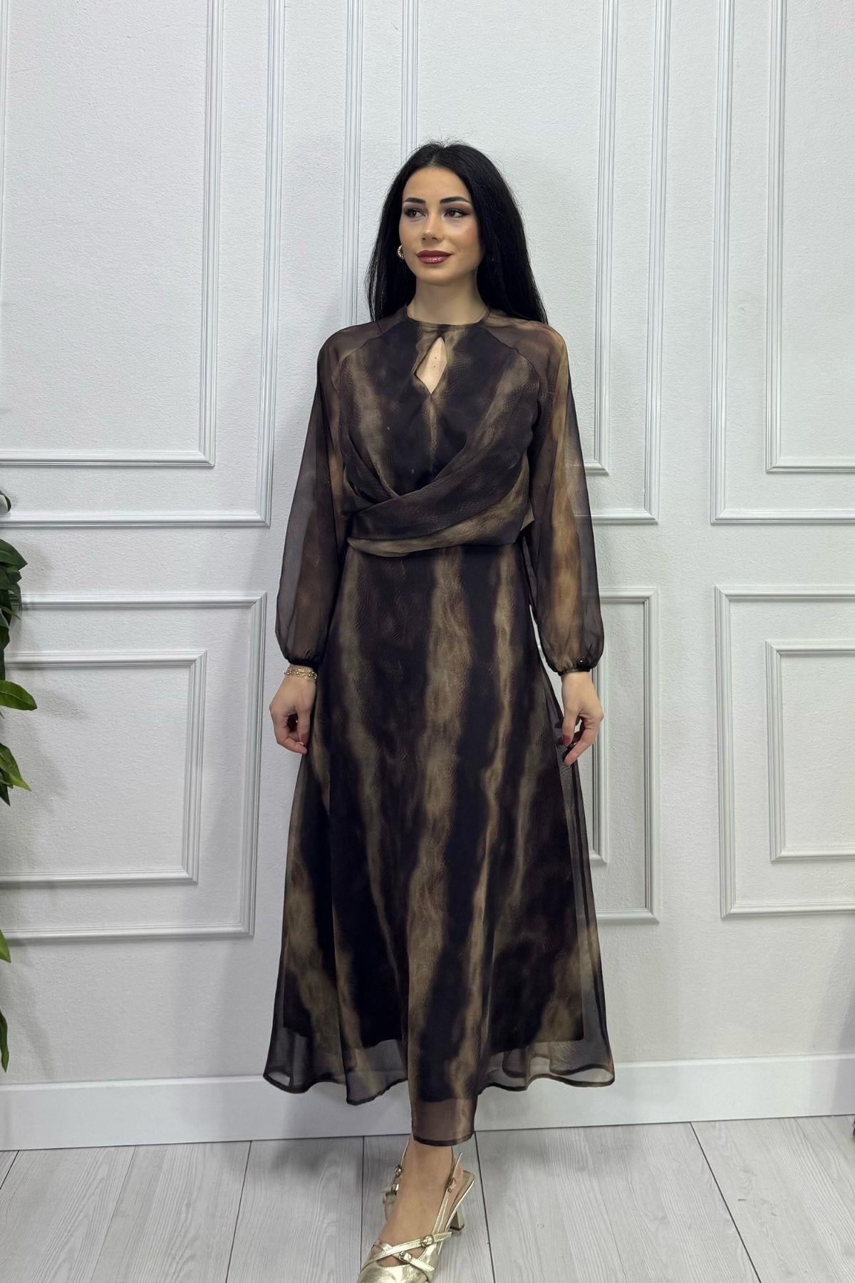 Kahverengi Beli Bağlama Detay Şifon Elbise
