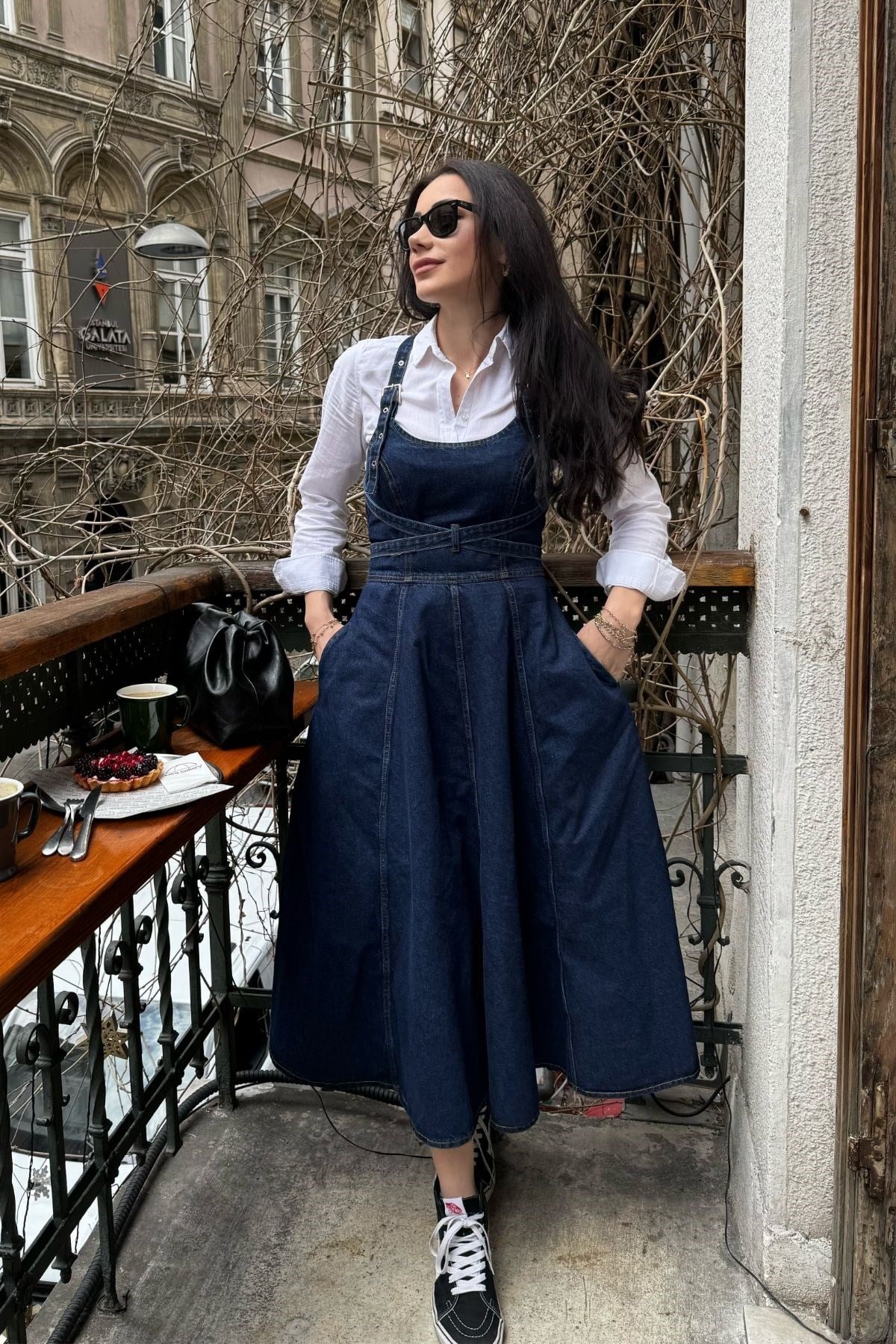 Lacivert Çapraz Bağlama Detay Kloş Kesim Kot Elbise