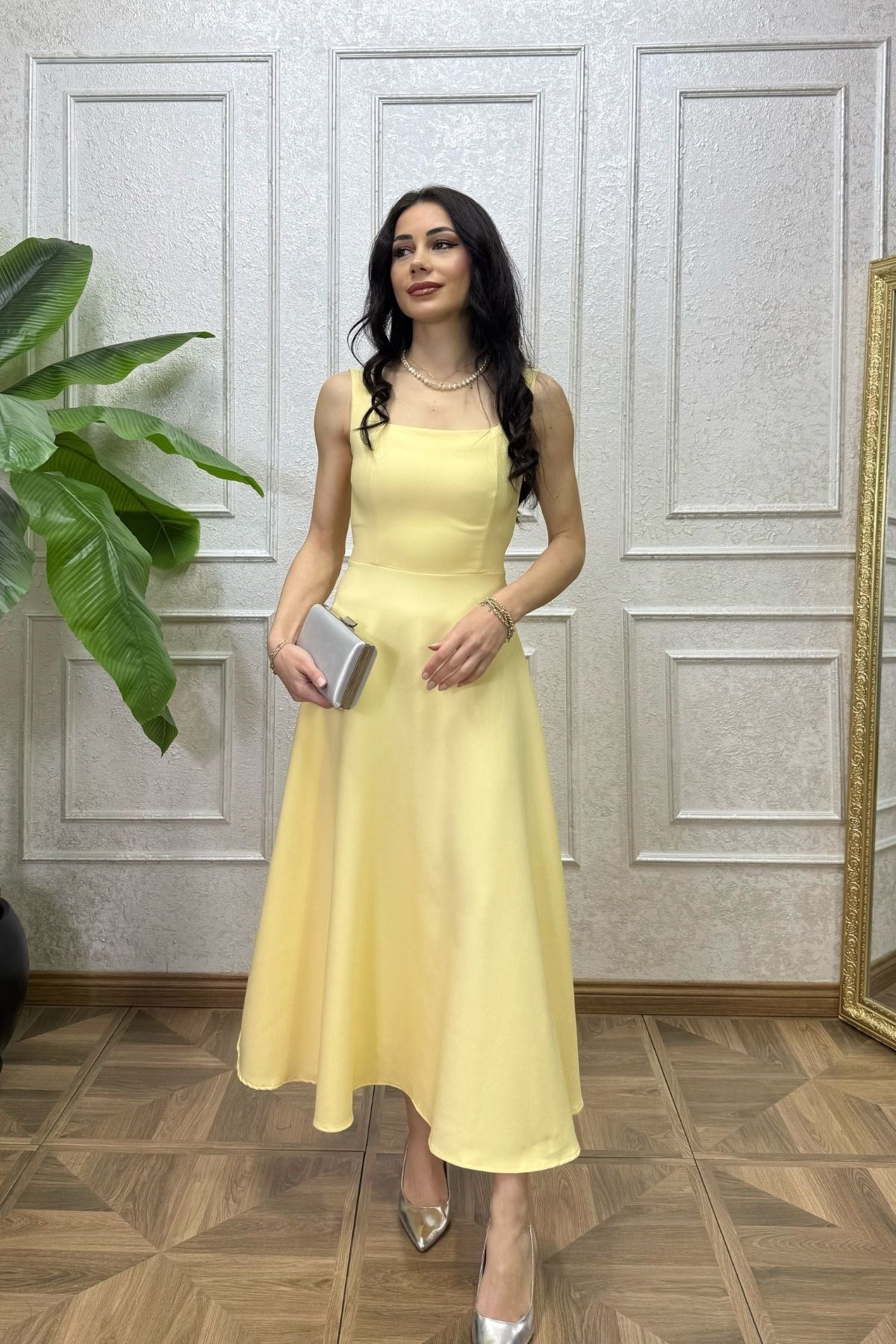 Sarı Kalın Askılı Beli Kuşaklı Füsun Elbise