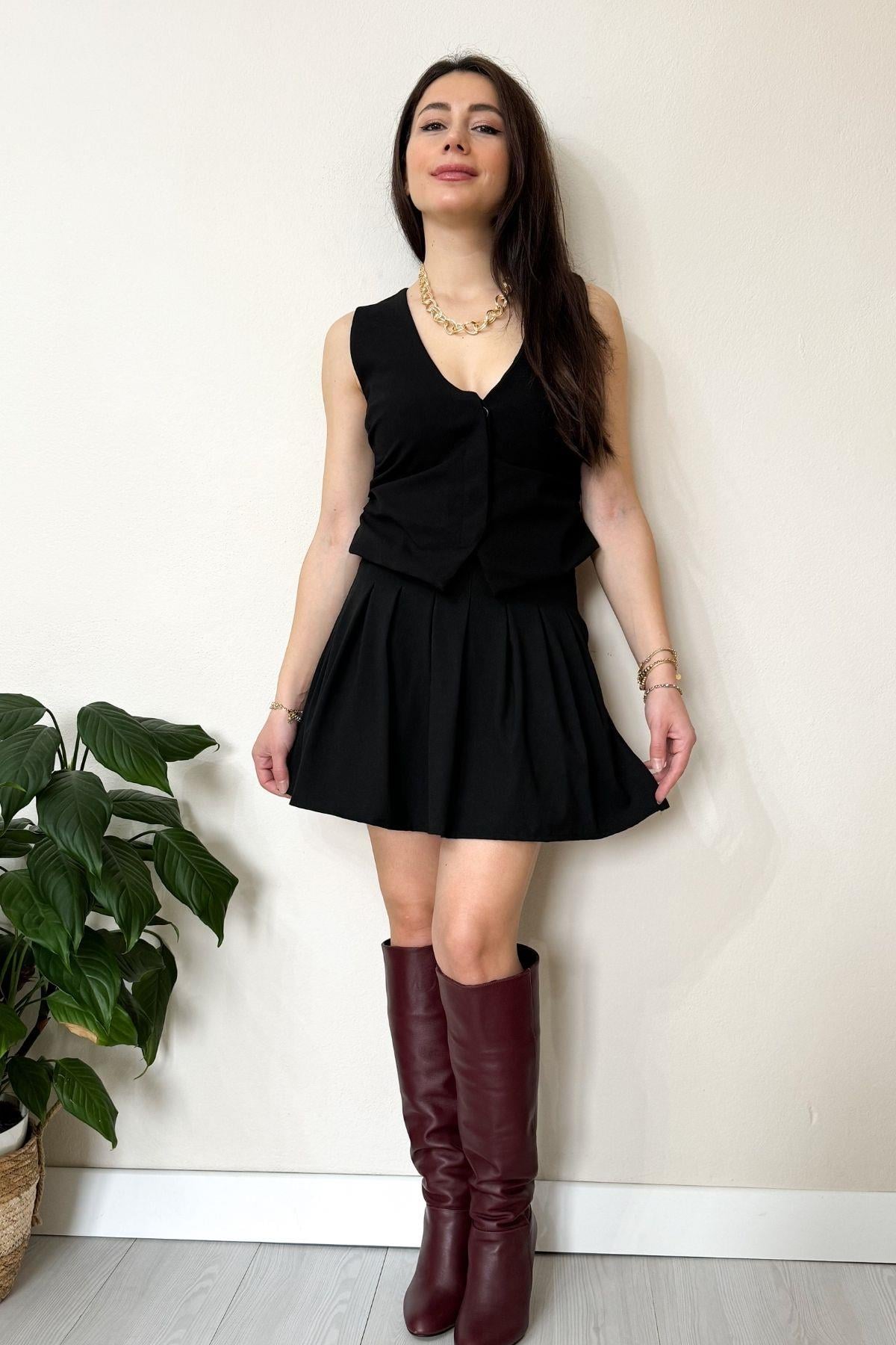 Siyah Gizli Düğmeli Beli Drapeli Yelek