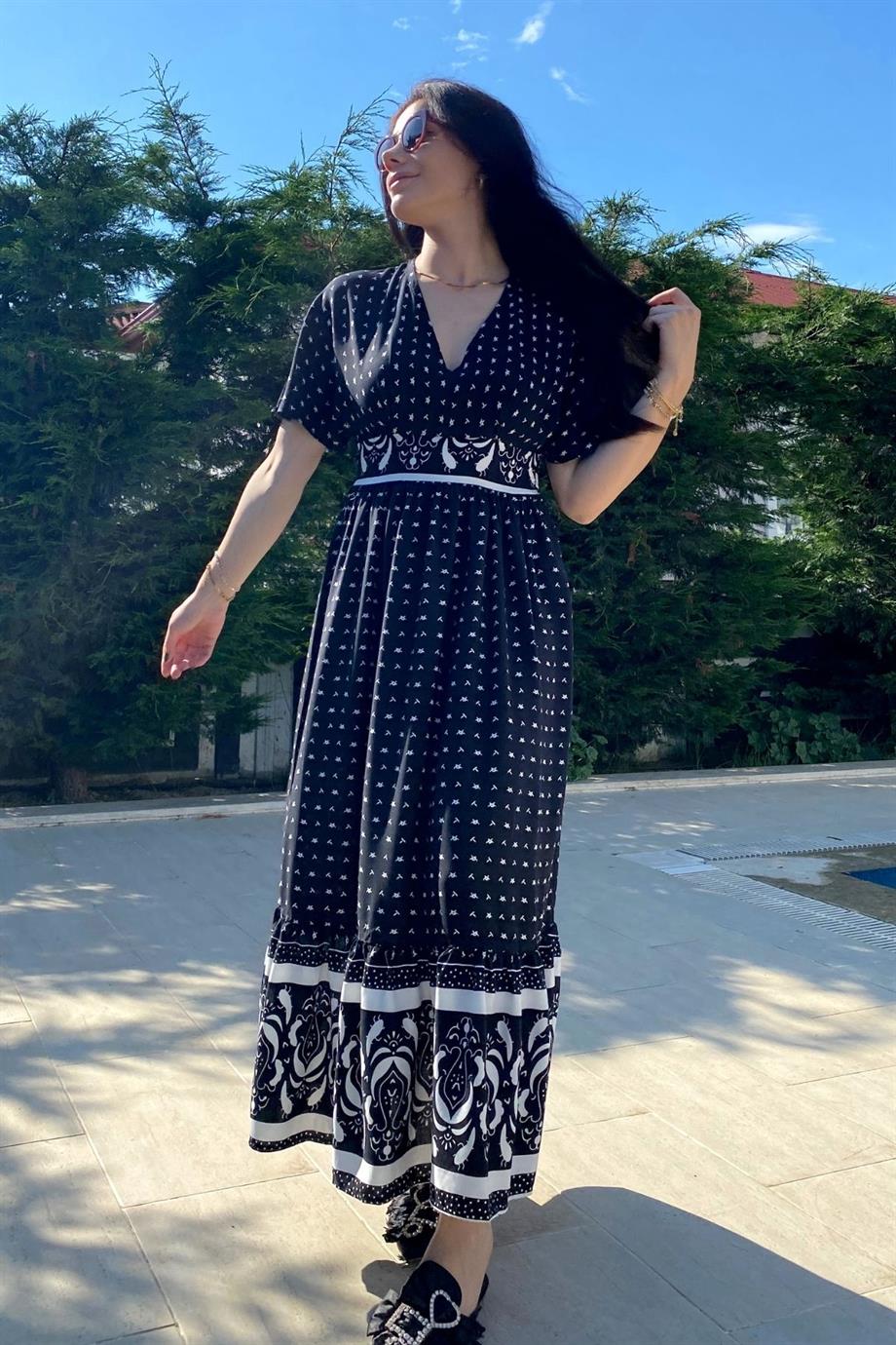 Siyah Kalın Kemerli Astarlı Viskon Elbise