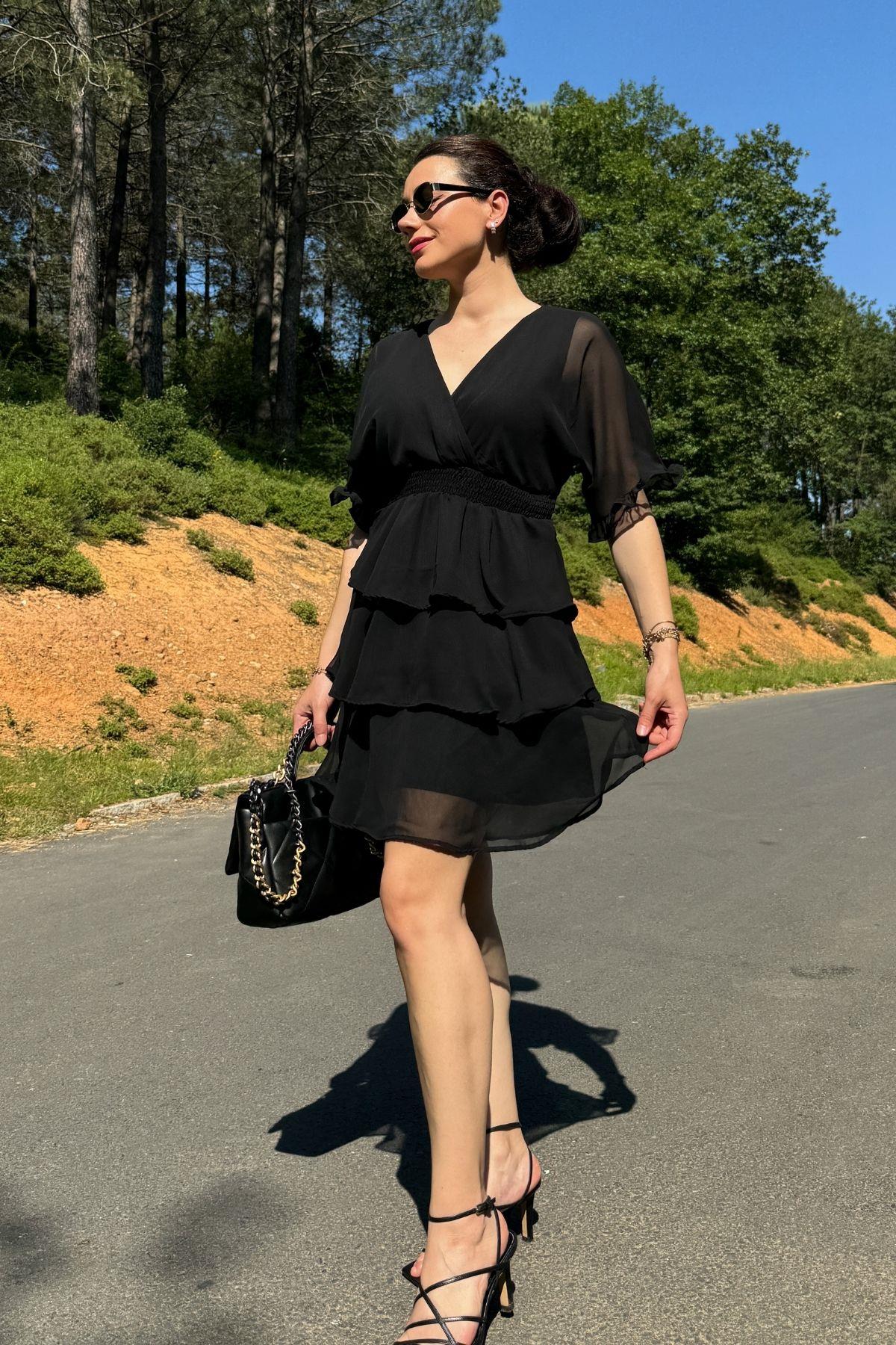 Siyah Kat Kat Etek Beli Gipeli Şifon Elbise