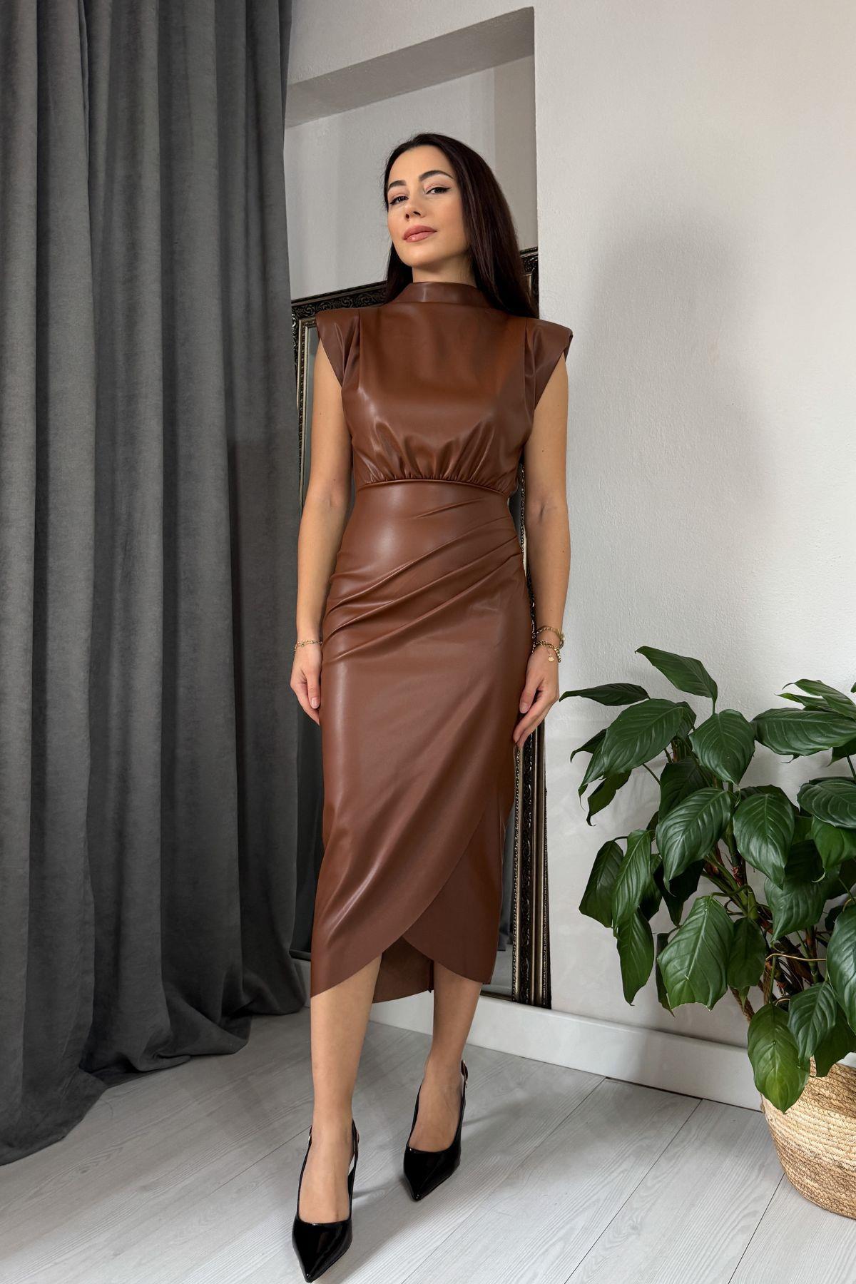 Taba Vatkalı Deri Kalem Elbise