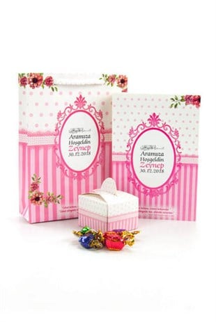 Yasin Kitabı - Cep Boy - 64 Sayfa - İsim Etiketli - Şekerli - Karton Çantalı - Pembe Renk - Mevlid Hediyeliği