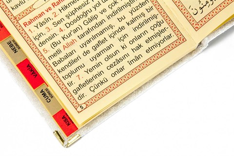 10 Adet Kadife Kaplı Yasin Kitabı - Çanta Boy - Tesbihli - Keseli - Beyaz Renk - Mevlüt Hediyeliği