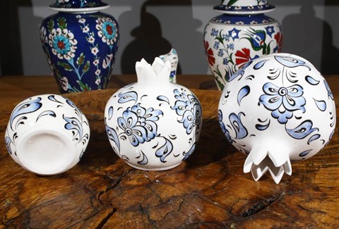 Mürdüm Renk Lotus Desen Nar Takımı