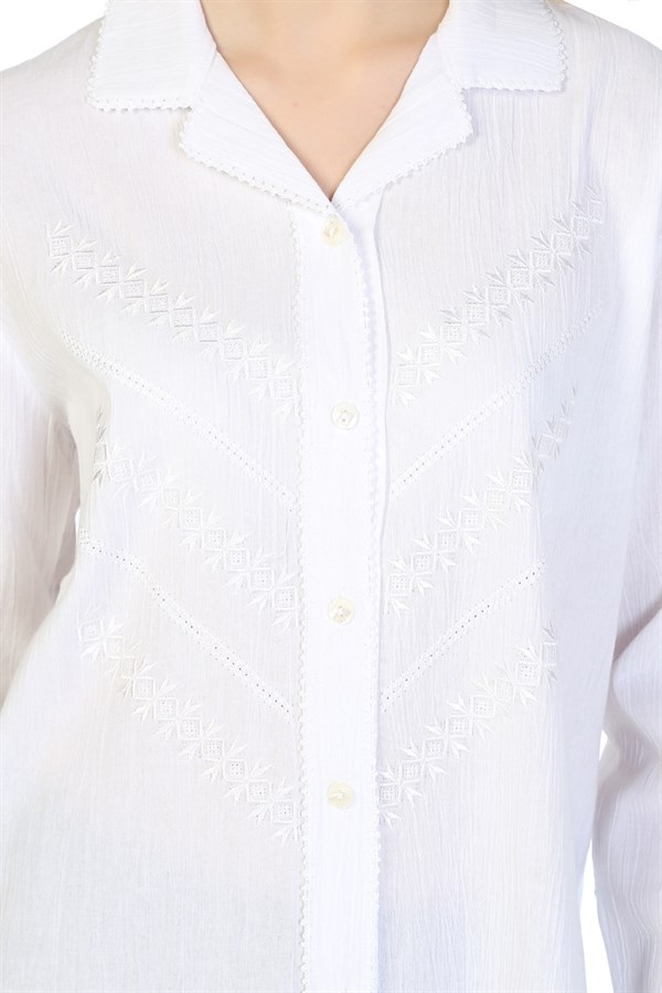 Uzun Kol Şile Bezi Oyalı Verev Bluz Beyaz