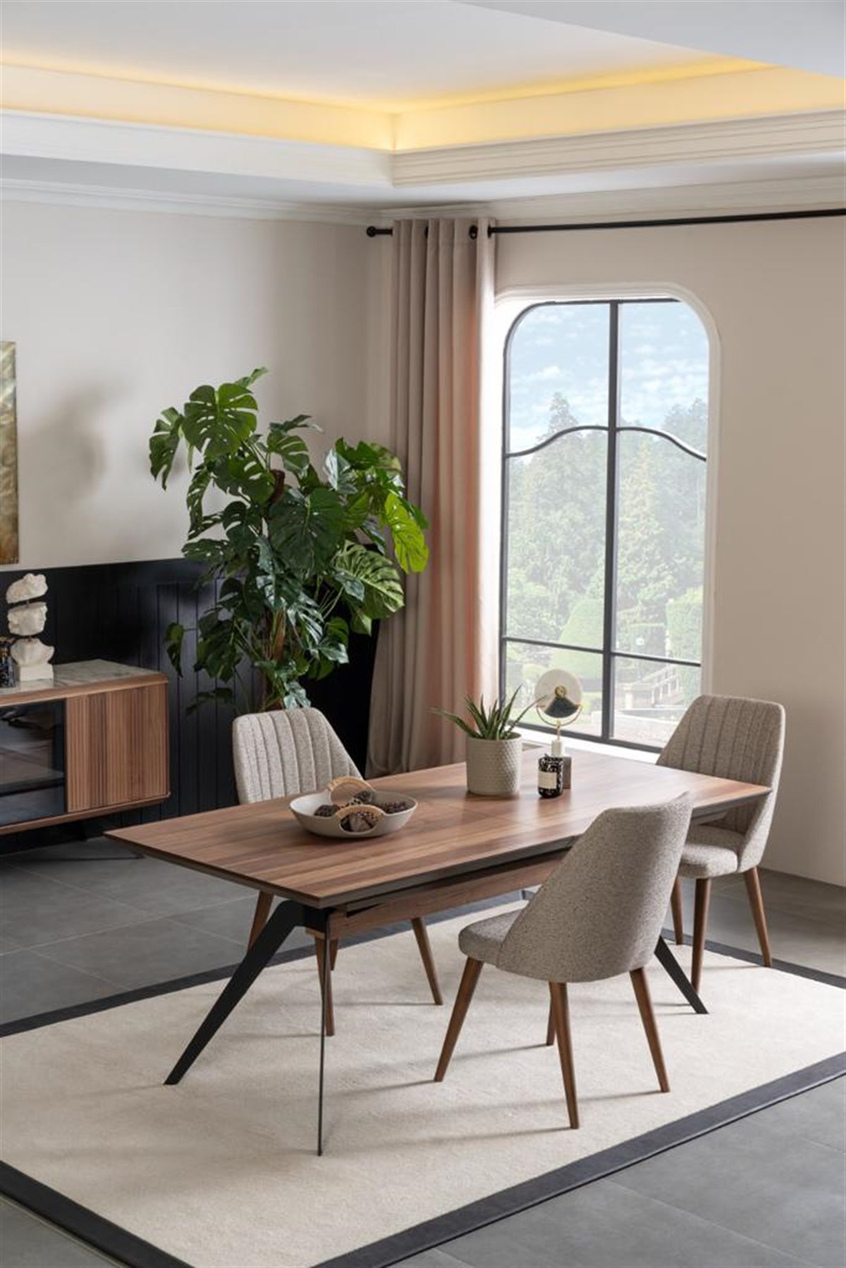 Arya SandalyeYemek OdasıArya Sandalye