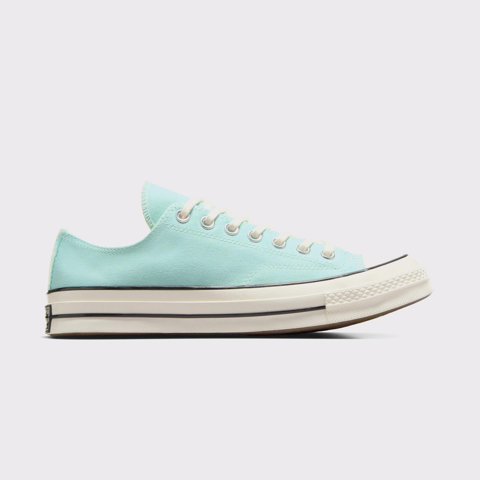 Chuck 70
