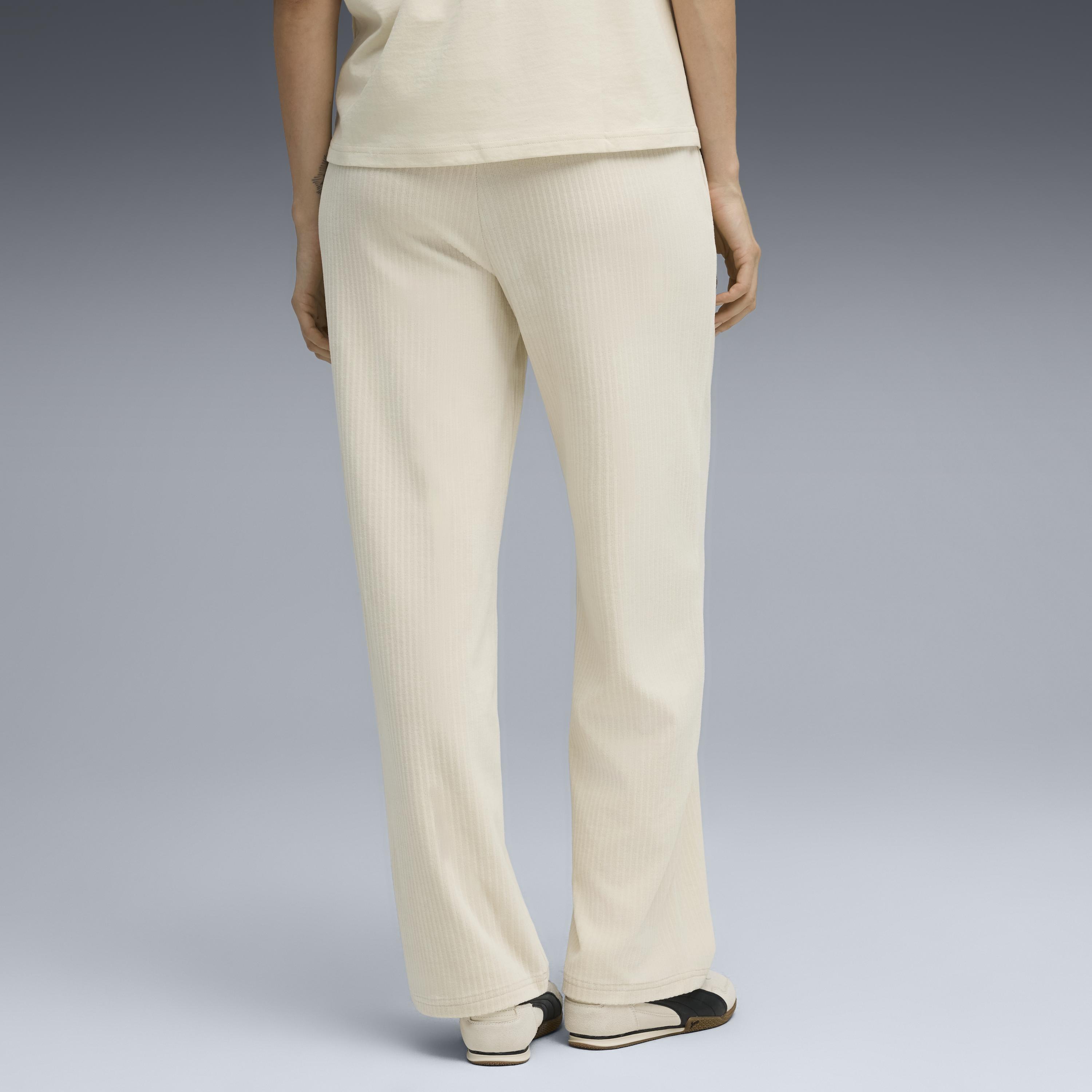 Puma Ess Elevated Velour Pant Kadın Yetişkin Eşofman Altı