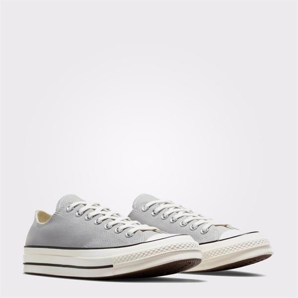 Chuck 70