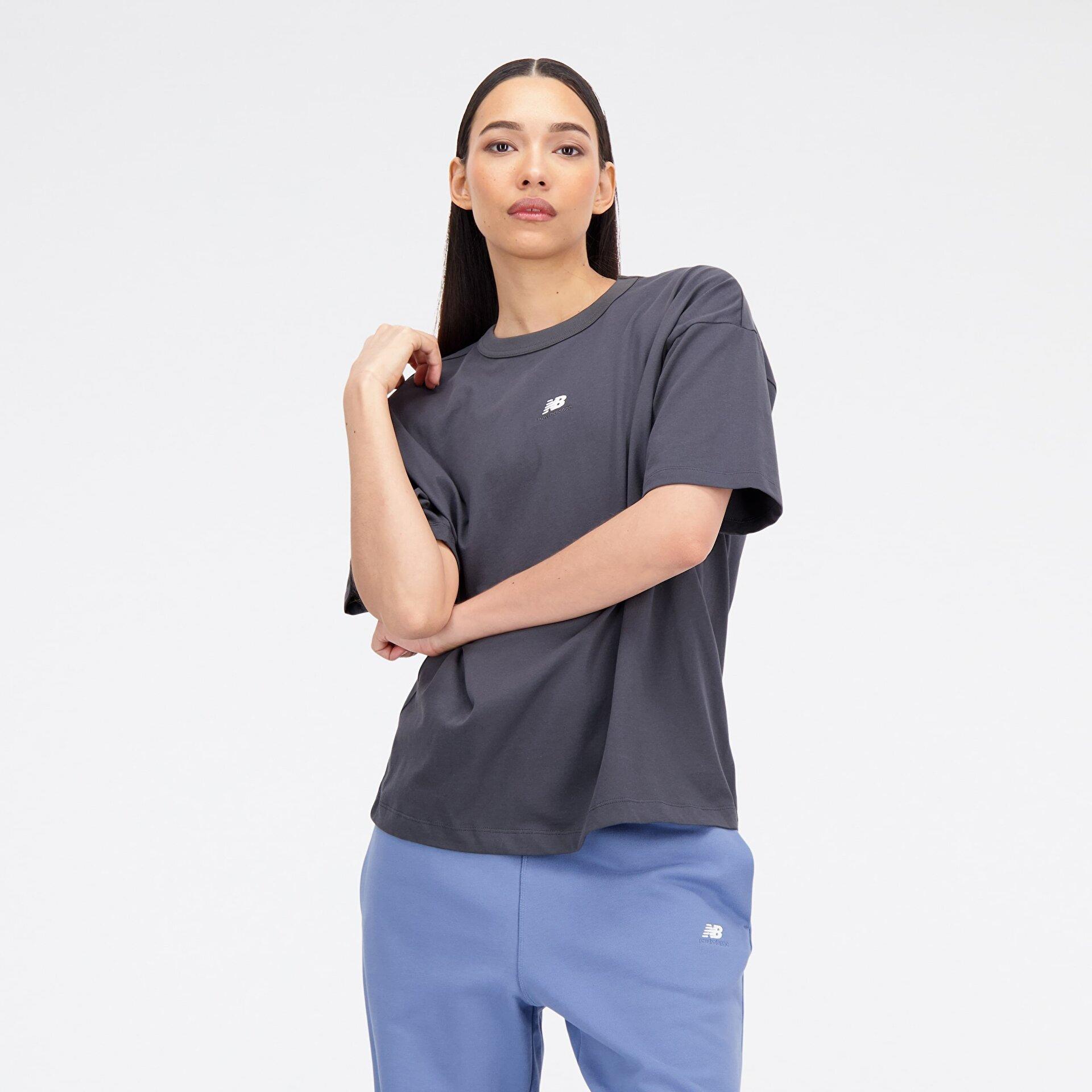 NB Lifestyle Women TShirt  Kadın T-Shirt