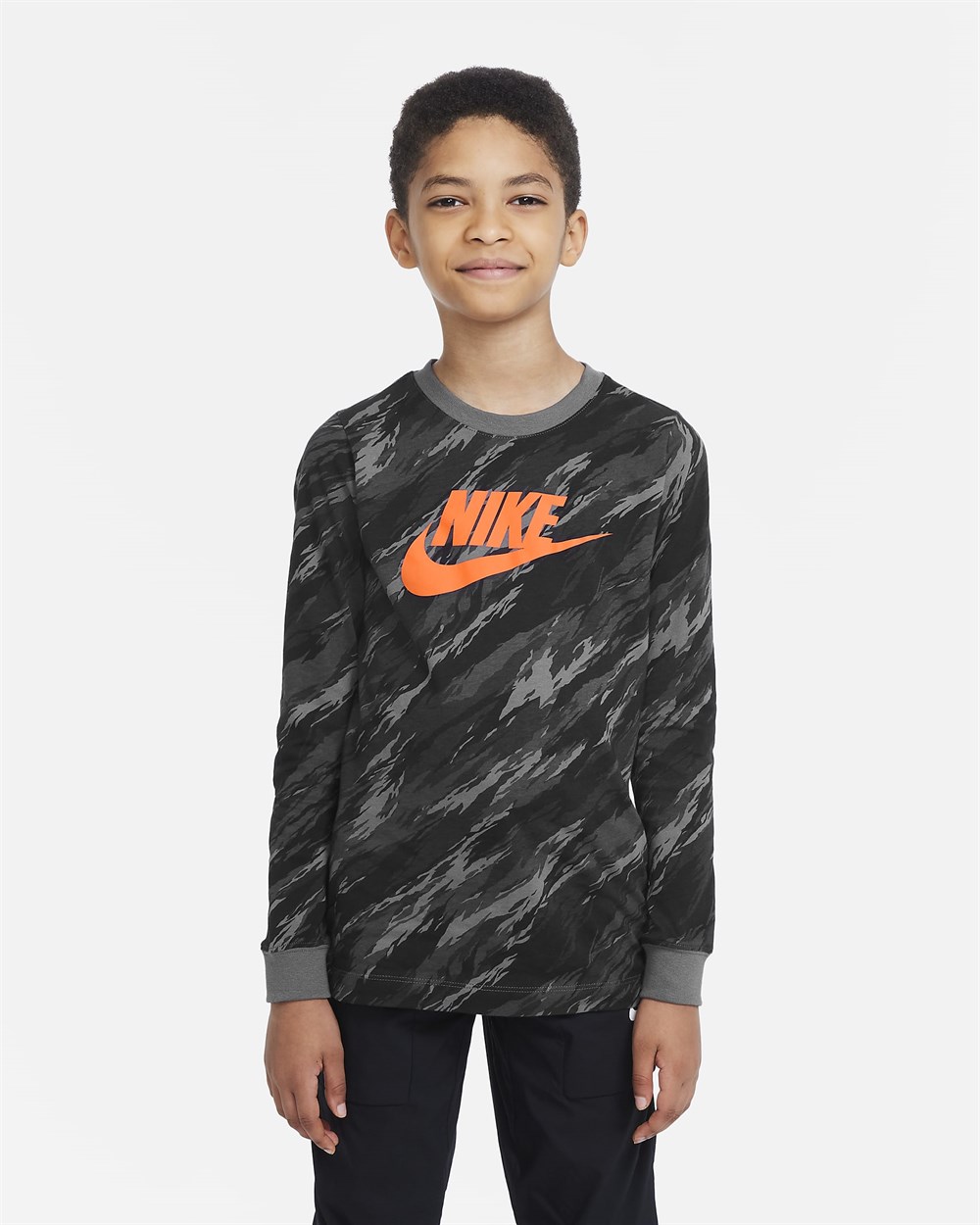 Nike B Nsw Ls Tee Camo Aop Futura Çocuk Gri T-shirt - DJ6650-068