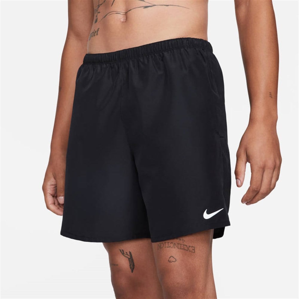 Nike M Nk Df Challenger Short 7Bf Erkek Siyah Şort - CZ9066-010