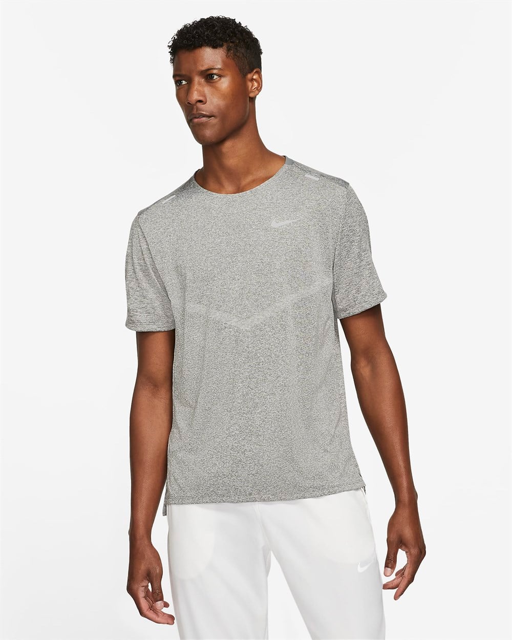 Nike M Nk Df Rıse 365 Ss Erkek Gri T-shirt - CZ9184-084