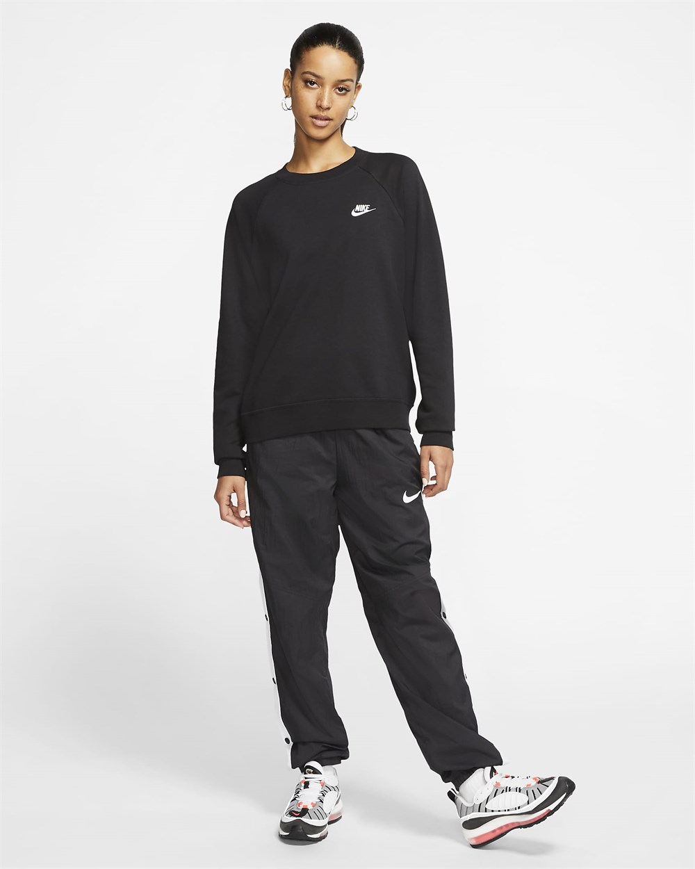 Nike W Nsw Essntl Flc Crew Kadın Siyah T-shirt - BV4110-010