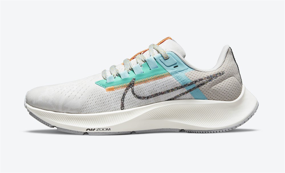 Nike Wmns Aır Zoom Pegasus 38 Mfs Kadın Beyaz Koşu Ayakkabı  - DC4566-100