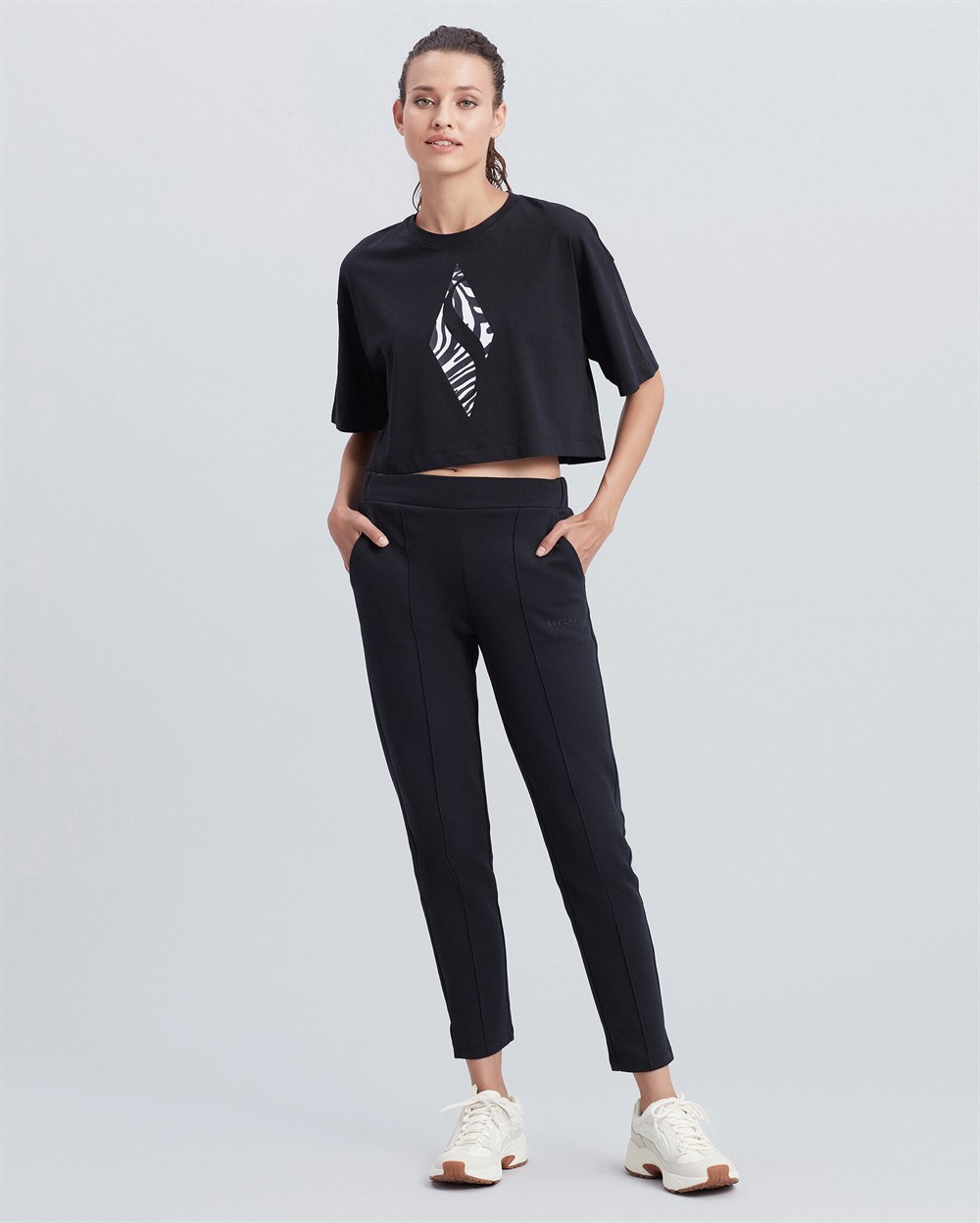 Skechers W Daily Slim Sweatpant Kadın Siyah Eşofman Altı - S212055-001