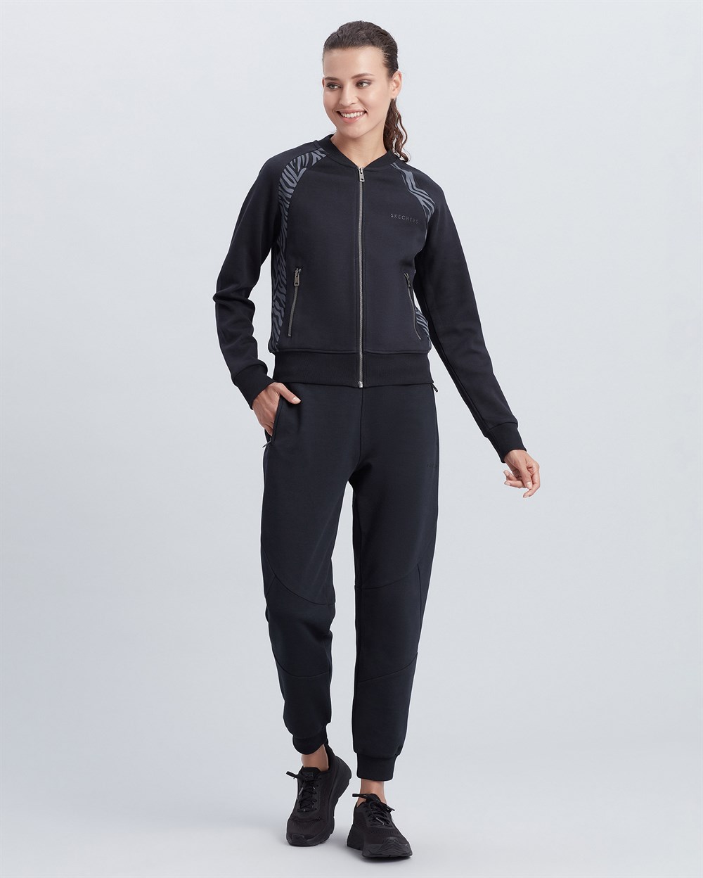 Skechers W Panel Jogger Sweatpant Kadın Siyah Eşofman Altı - S212063-001