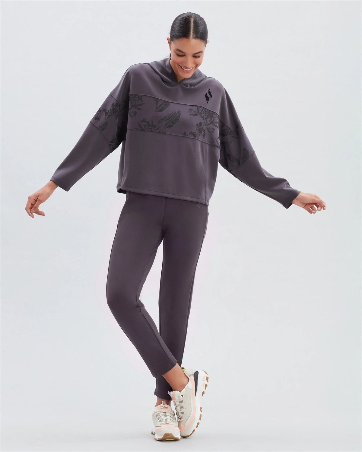 W Soft Touch Hoodie Sweatshirt