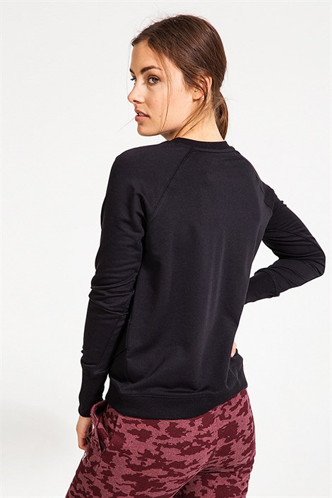 New Balance NB Womens Lifestyle Sweatshirt Kadın Siyah Günlük Sweatshirt - WTC3741-BK