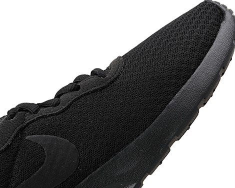 Nike Tanjun Kadın Günlük Ayakkabı - 812655-002