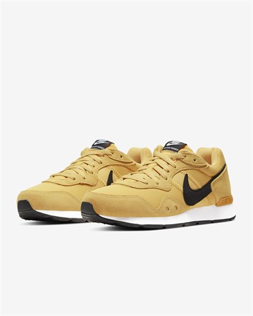 Nike Venture Runner Kadın Günlük Ayakkabı - CK2948-700