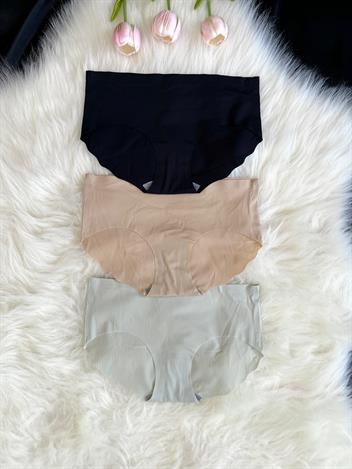 3 Adet Ribana Desenli Dikişsiz Lazer Kesim Külot Set