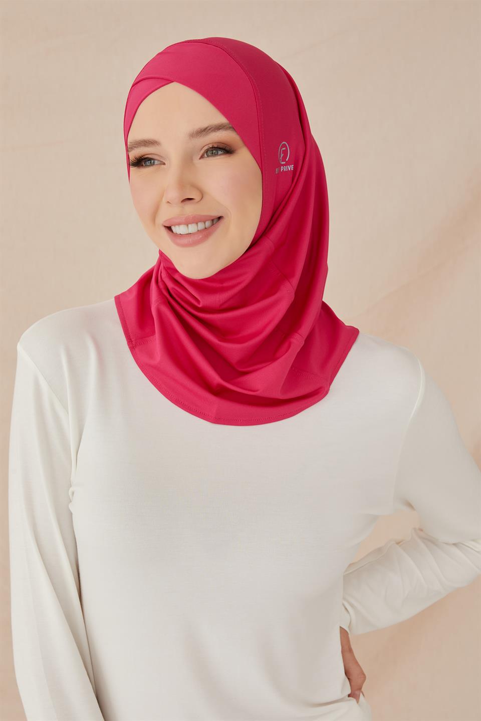 ÇAPRAZ HİJAB BONE-FUŞYA