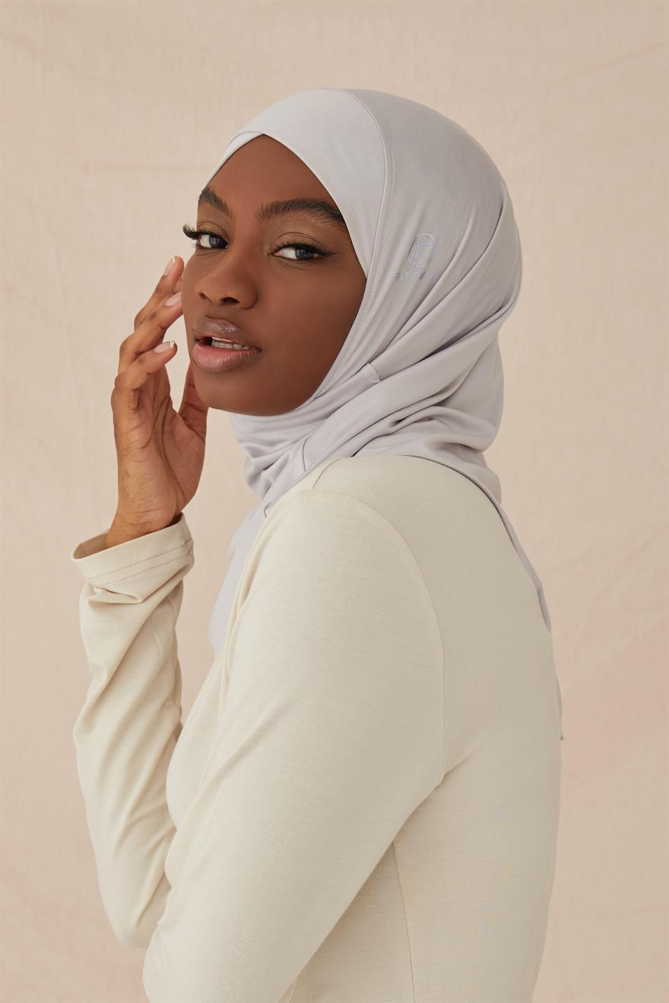 ÇAPRAZ HİJAB BONE-GRİ