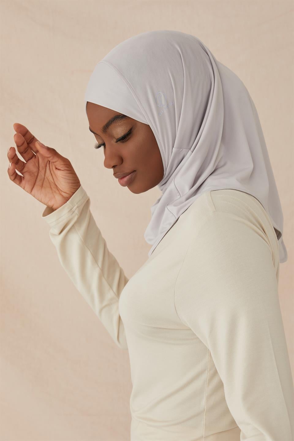 ÇAPRAZ HİJAB BONE-GRİ