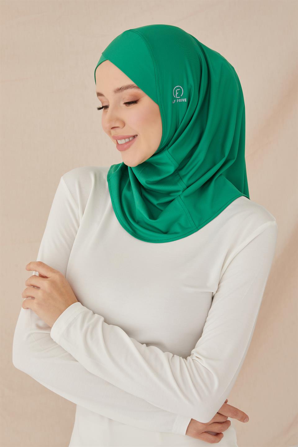 ÇAPRAZ HİJAB BONE-YEŞİL