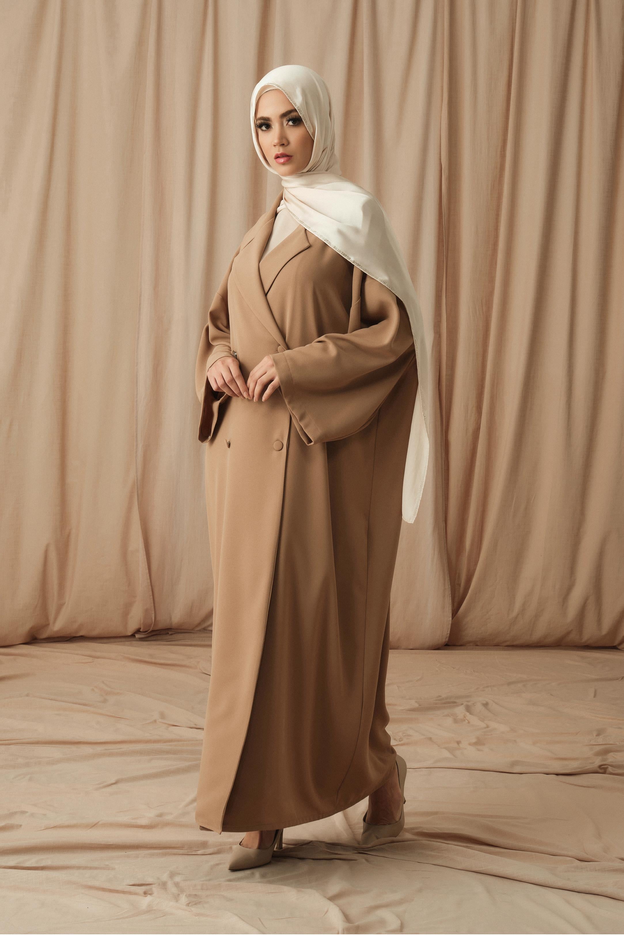 KRUVAZE YAKA DAILY ABAYA-CAMEL